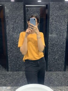 hide face girl pic cartoon instagram