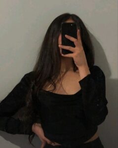 hidden face girl pic with cap