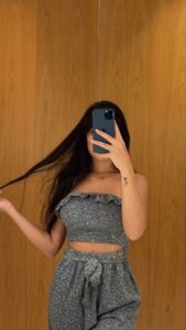hidden face dp for girls black