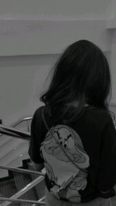 Hide Face Girls Dp