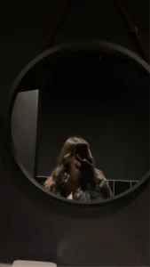 hidden face girl dp
