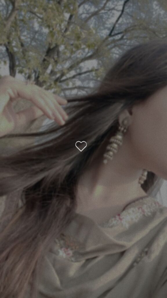 Hidden Face Attitude Instagram DP for Girls