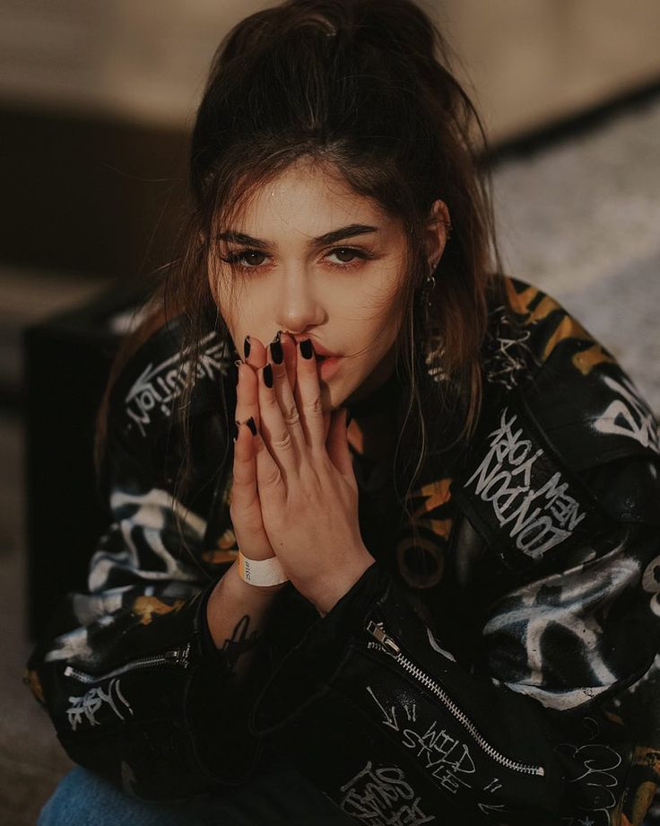 Stylish Cute Girl Pics