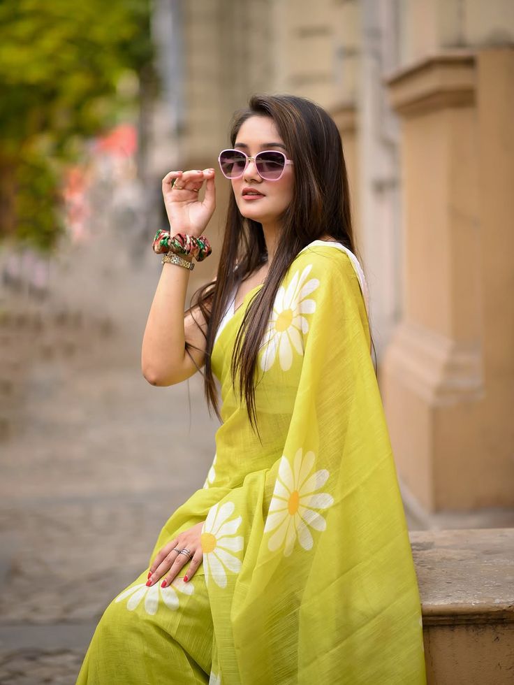 Indian Beautiful Girl DP