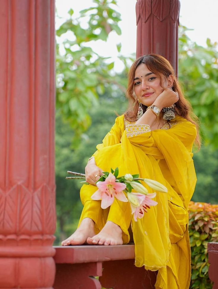 Indian Beautiful Girl DP