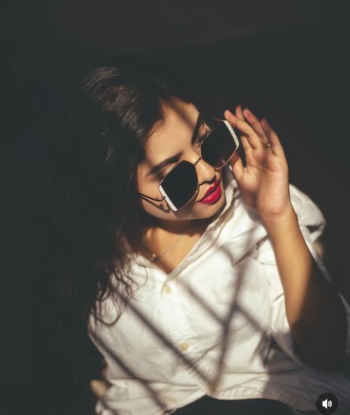 Attitude Girl Photos